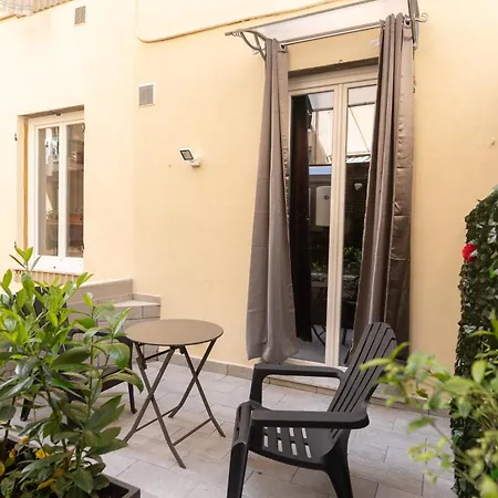 Adam Eric Bed & Breakfast