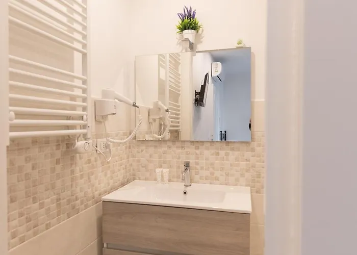 Adam Eric Bed & Breakfast La Spezia