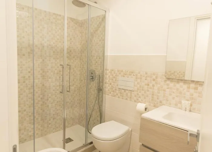 Adam Eric לינה וארוחת בוקר